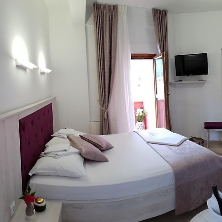 Apis Hotel Trebinje Eksteriør billede