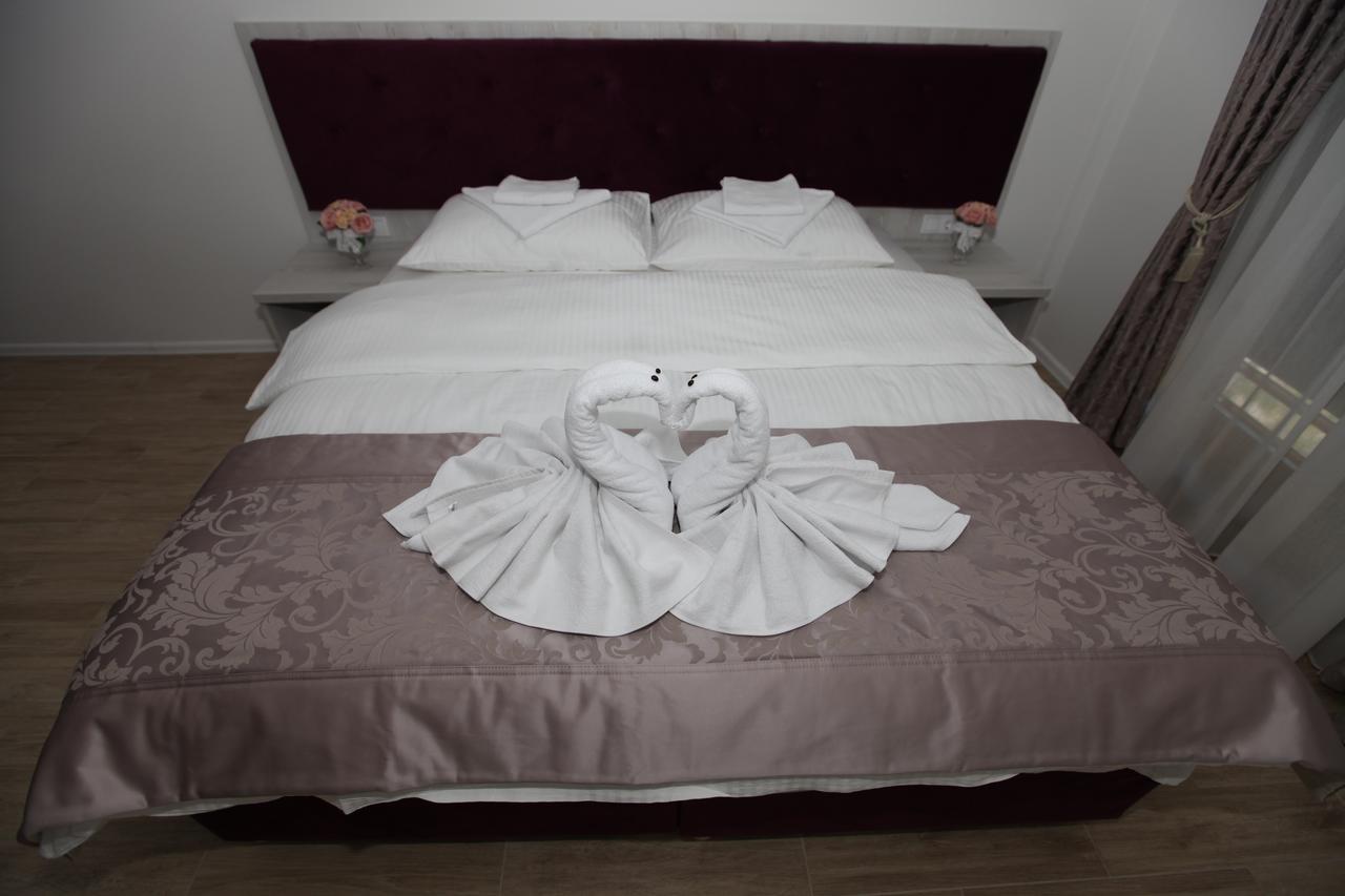 Apis Hotel Trebinje Eksteriør billede